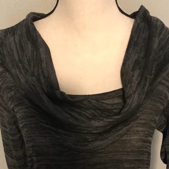  [Black N’ Blue] Black Flow Top - Picture 5 of 6